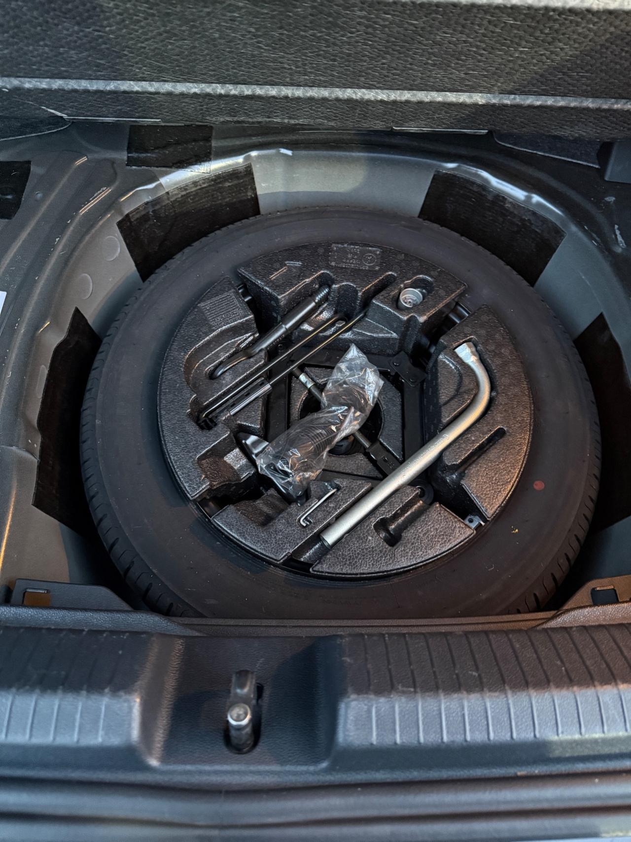 Volkswagen Polo 1.0 TSI DSG 5p. Highline BlueMotion Technology