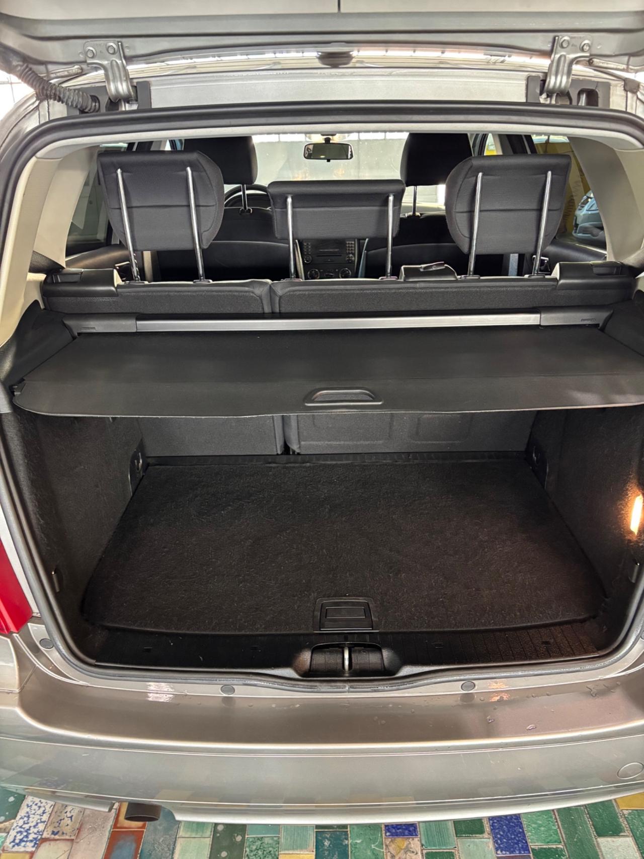 Mercedes-benz A 180 CDI FRIZIONE E VOLANO NUOVI