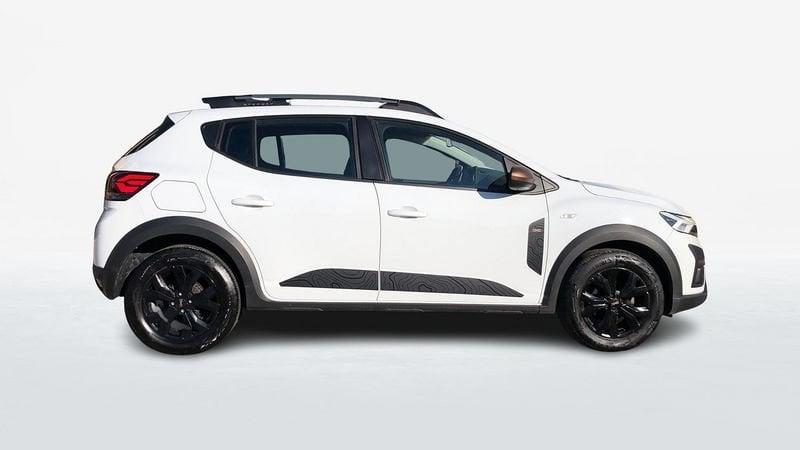 Dacia Sandero Stepway 1.0 tce Extreme Eco-g 100cv Stepway 1.0 tce Expression Eco-g 100cv
