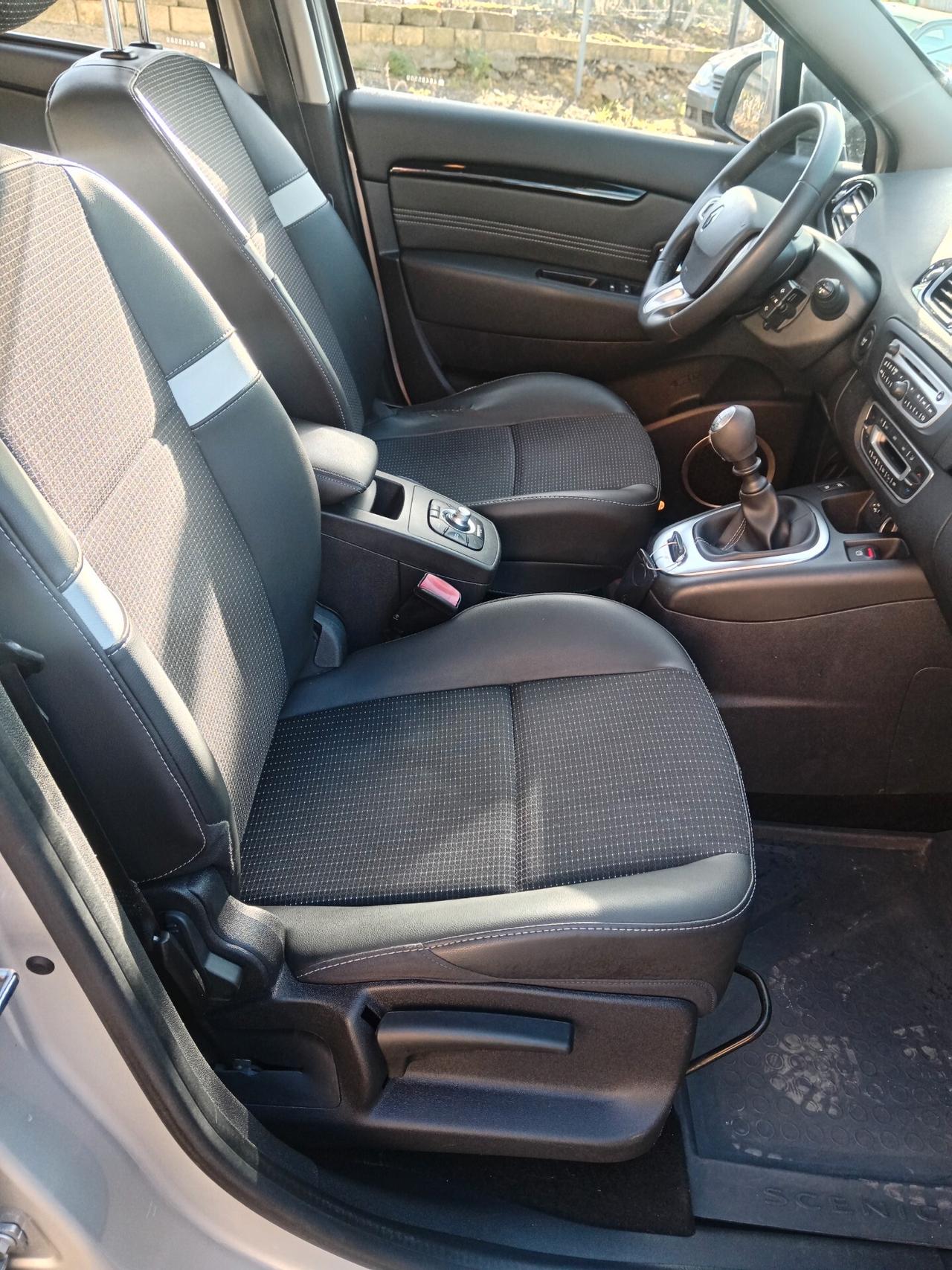 Renault Scenic Scénic X-Mod 1.5 dCi 110CV Attractive