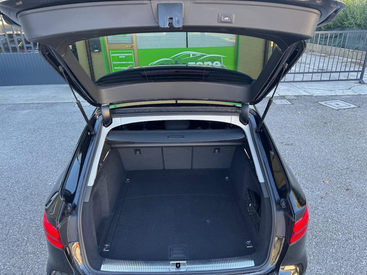 Audi A4 2.0 TDI 150 CV ultra S-Line Sport