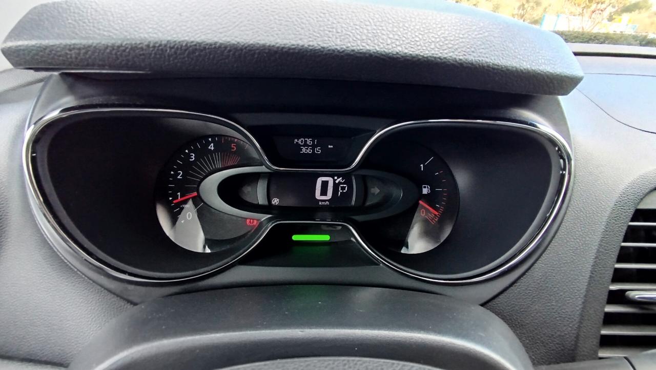 Renault Captur dCi 8V 90 CV EDC Start&Stop Energy Intens