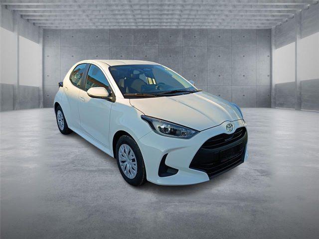 TOYOTA Yaris 4ª serie 1.5 Hybrid 5 porte Active