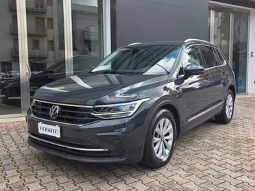 Volkswagen Tiguan 2.0 TDI SRC 122 CV LIFE