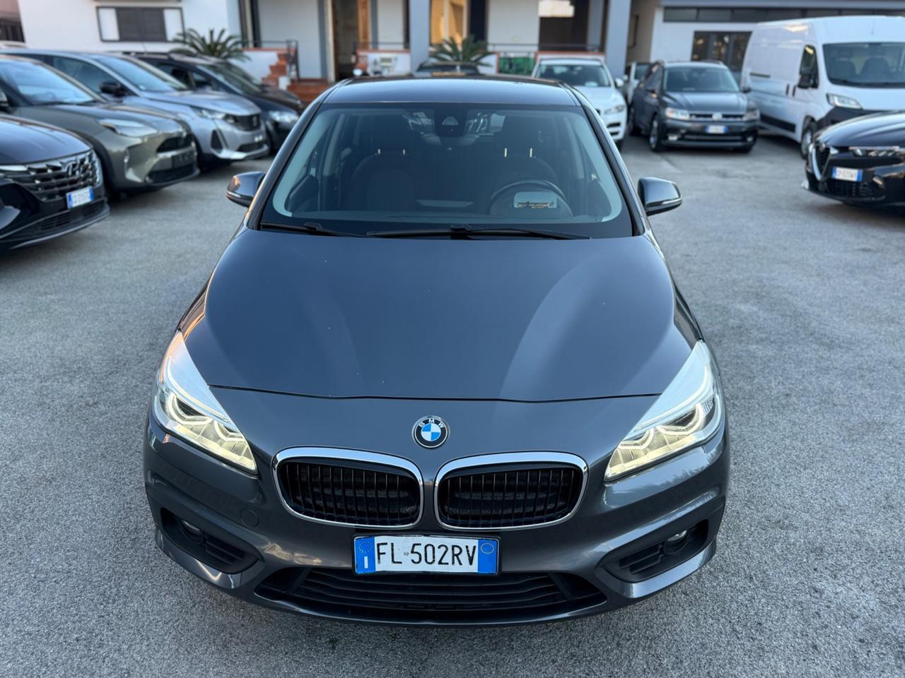Bmw 2er Active Tourer 218d xDrive Advantage