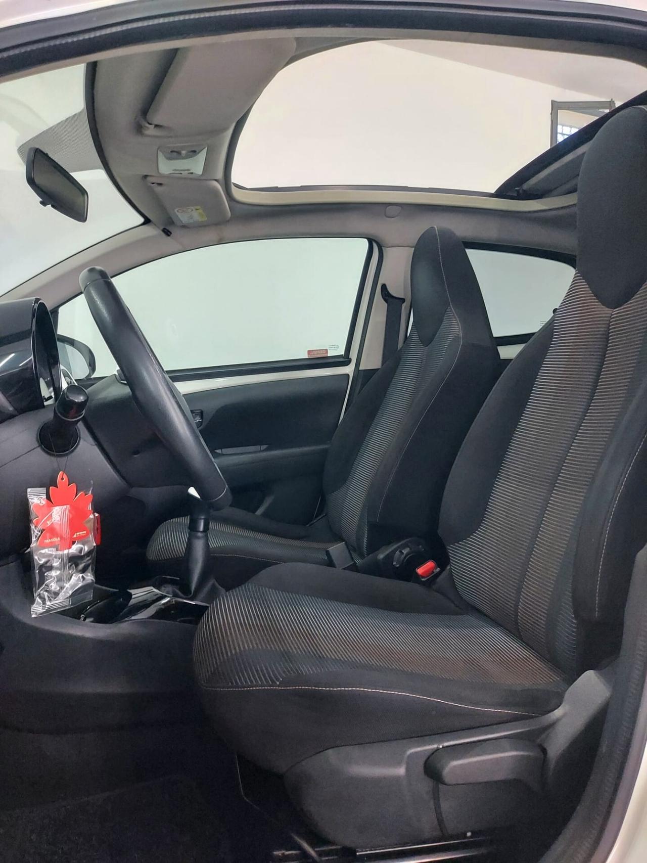 Peugeot 108 5P ALLURE TOP CABRIO