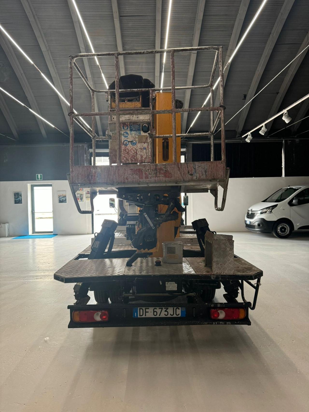 NISSAN CABSTAR CESTELLO
