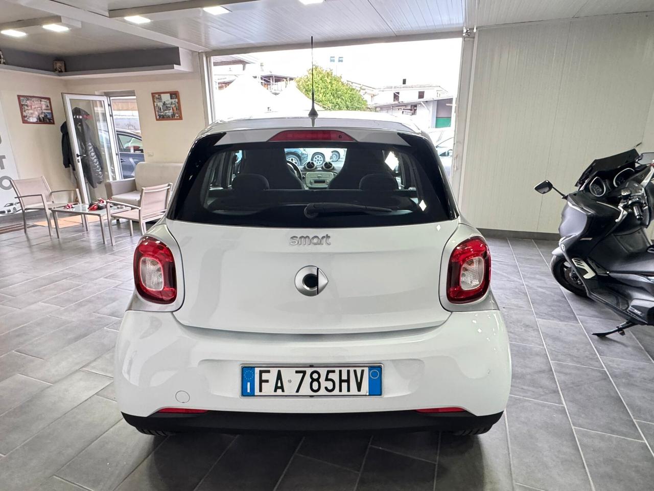 Smart ForFour 70 1.0 Passion