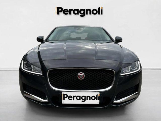 JAGUAR XF 2.0 D 180 CV aut. Prestige