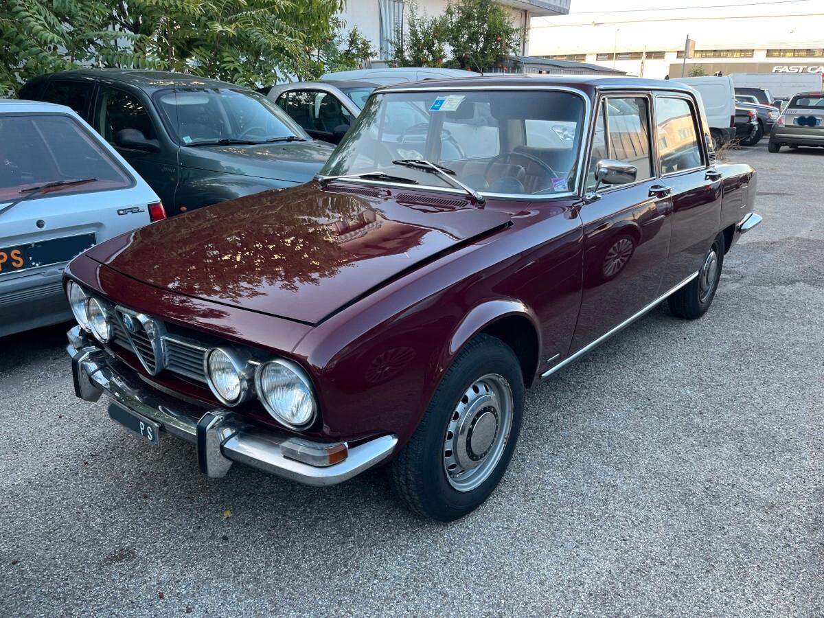 Alfa Romeo 1750