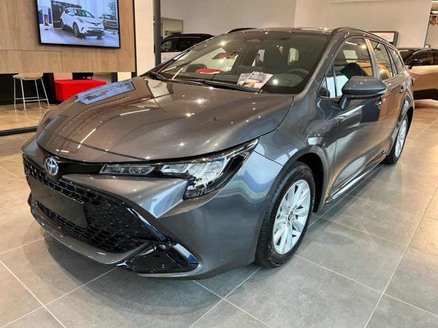 TOYOTA Corolla Active 1.8 Hybrid Touring Sports