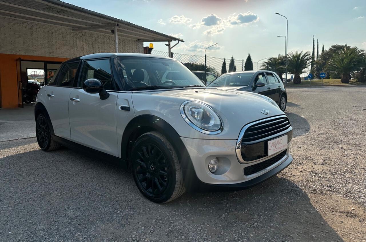 Mini 1.5 Cooper D - 5 porte