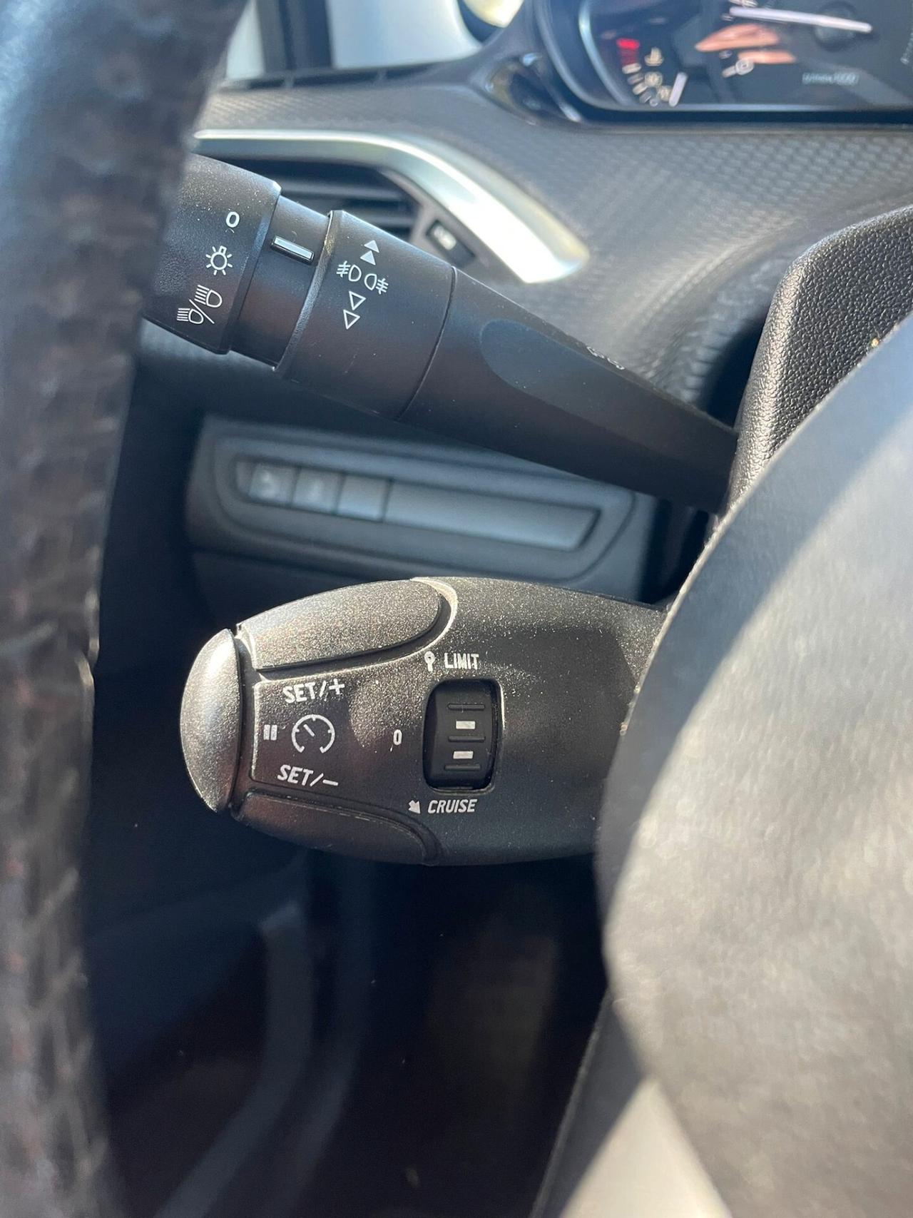 Peugeot 2008 BlueHDi 75 Active