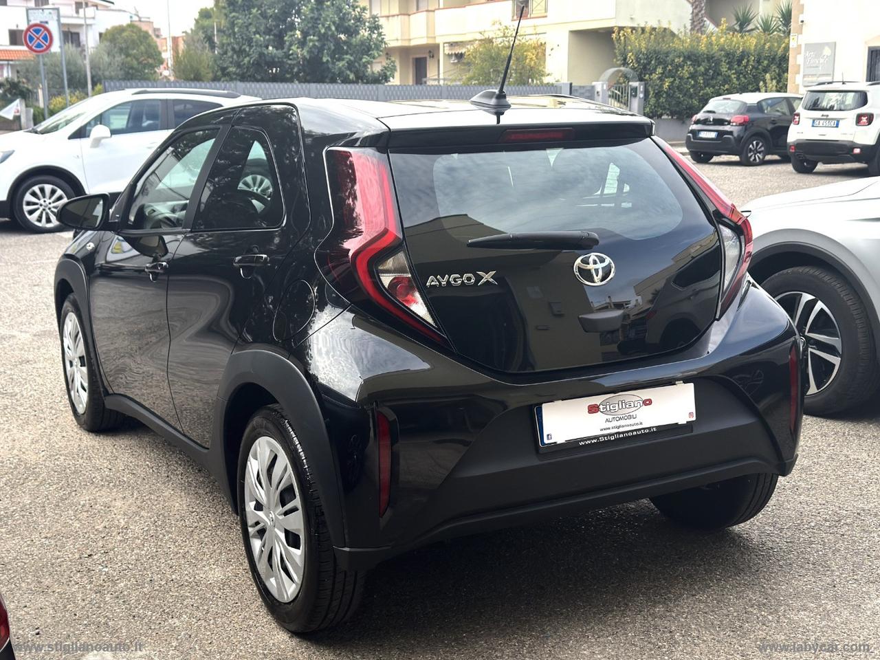 TOYOTA Aygo X 1.0 VVT-i 72 CV 5p. JBL S.P.