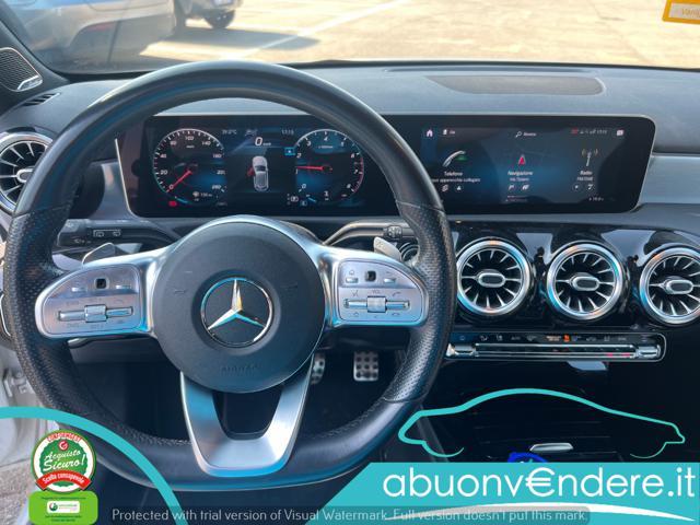MERCEDES-BENZ A 250 Automatic Premium
