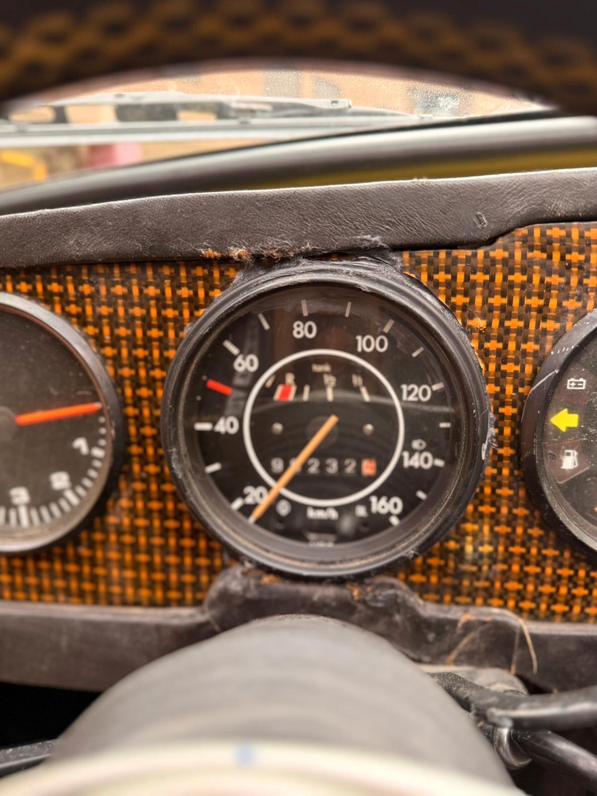 Volkswagen Maggiolino Speedmaster 1300cc CABRIO by PORSCHE