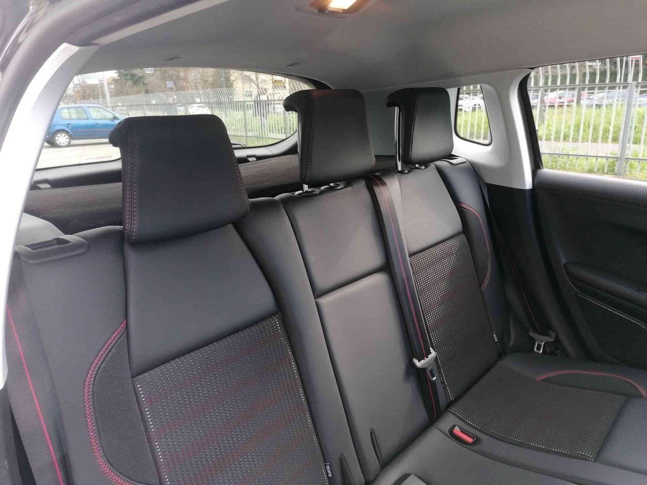 Peugeot 2008 BlueHDi 100 GT Line