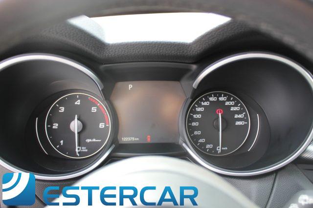 ALFA ROMEO Stelvio 2.2 Turbodiesel 210CV AT8 Q4 Business