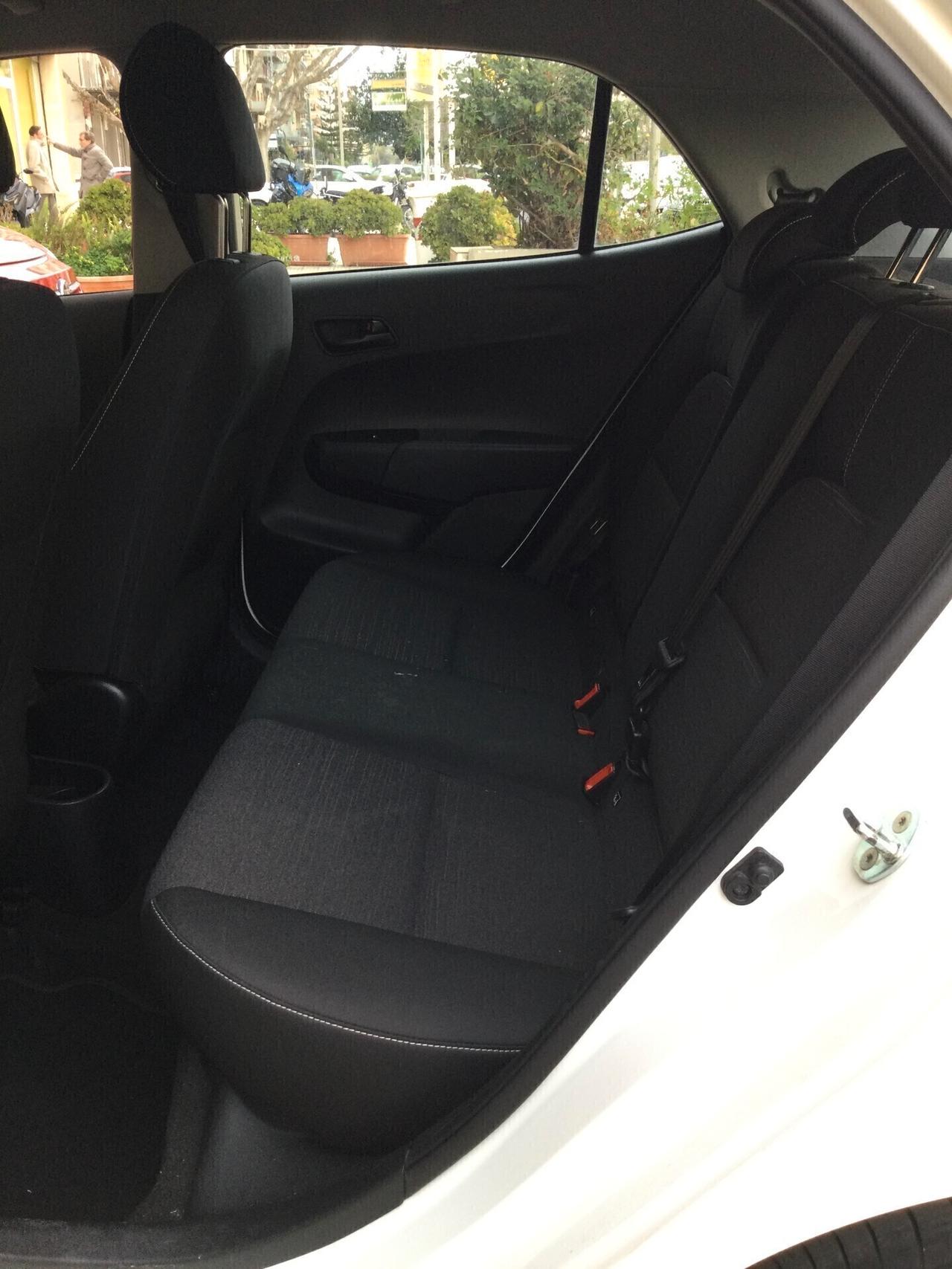 Kia Picanto 1.0 12V 5 porte X Line