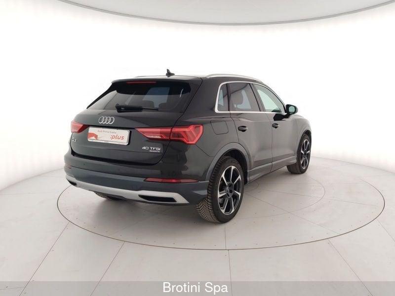 Audi Q3 40 TFSI quattro S tronic S line edition