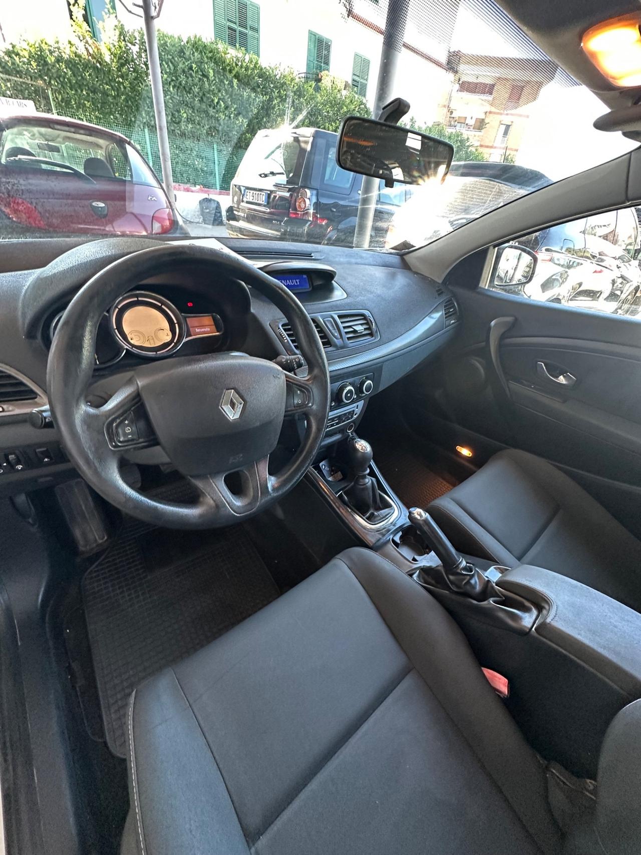 Renault Megane Mégane Coupé 1.5 dCi 110CV Wave
