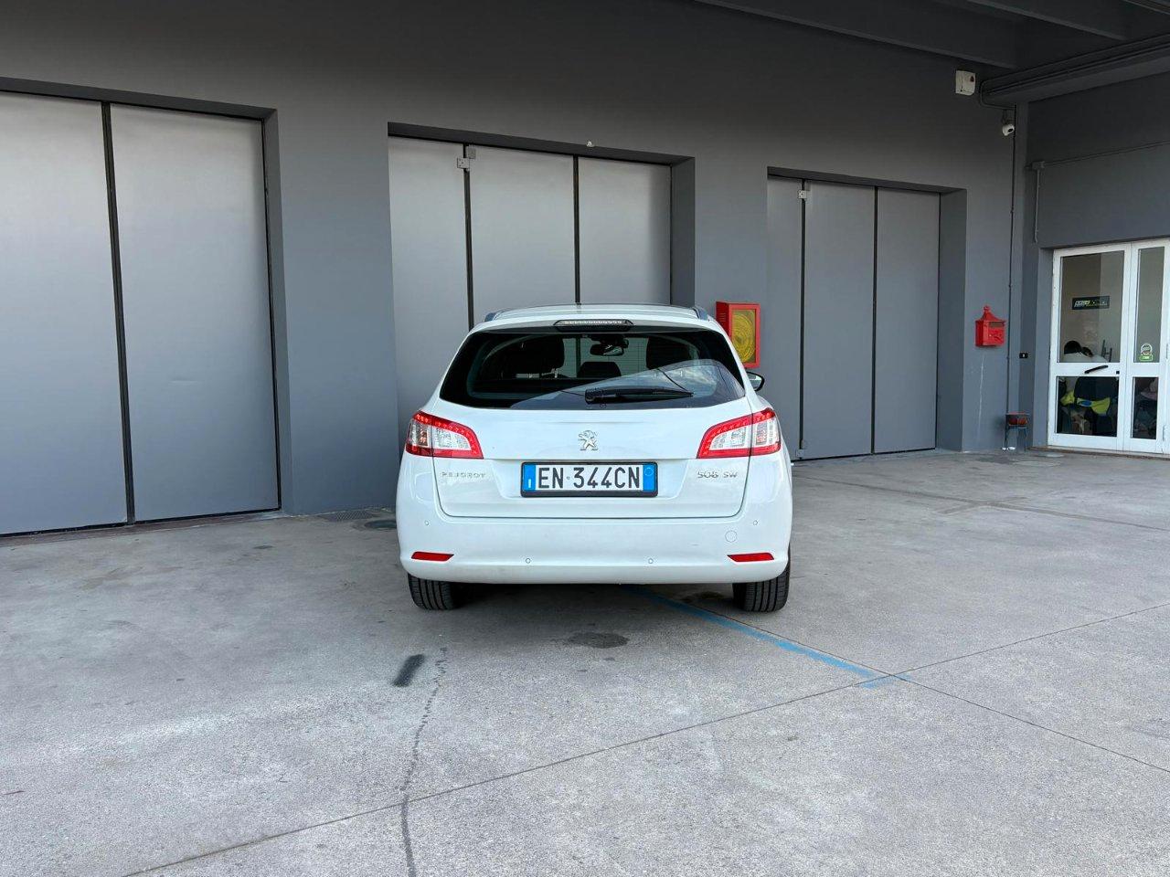 Peugeot 508 Station Wagon 508 SW 2.0 hdi 16v Active Ciel 140cv