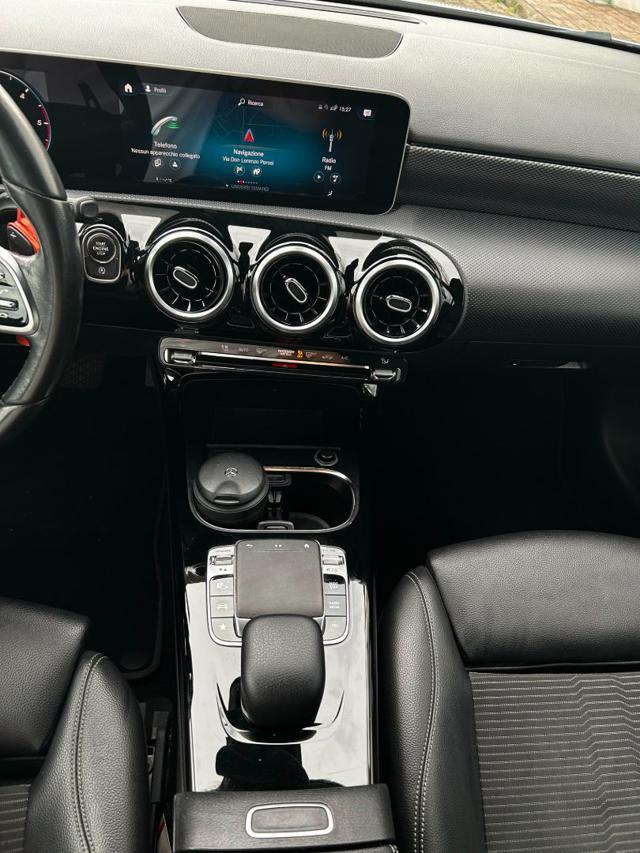 MERCEDES-BENZ A 180 d Sport NEO PATENTATO