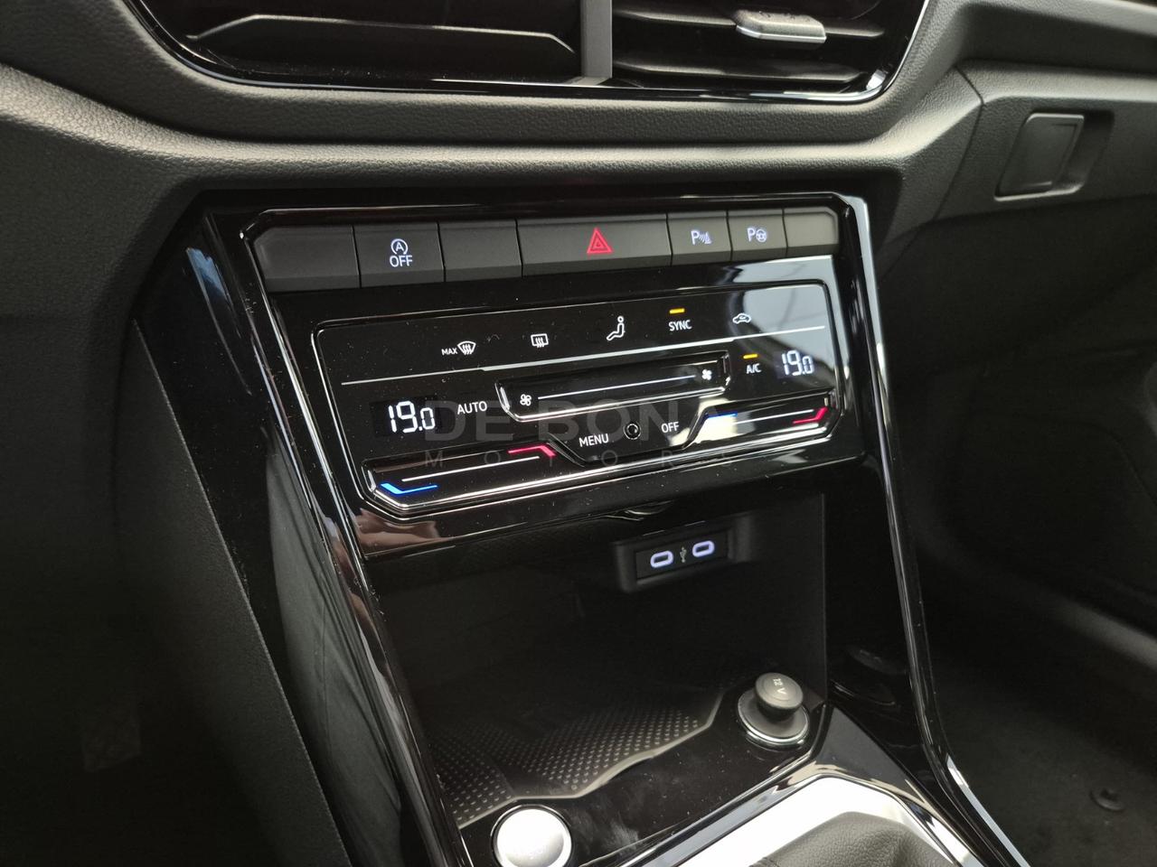 Volkswagen T-Roc 1.0 tsi style 115cv