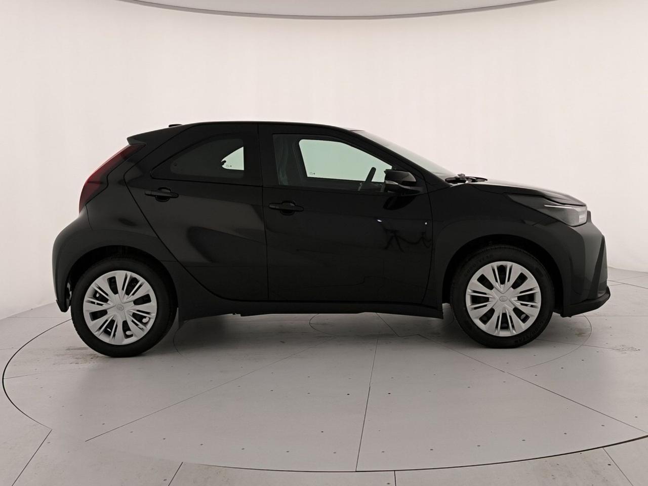 Toyota Aygo x 1.5 hybrid e-cvt