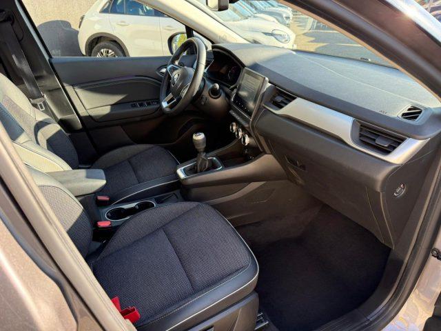 RENAULT Captur TCe 90 CV Techno NAVI - LED - TELECAMERA - 17