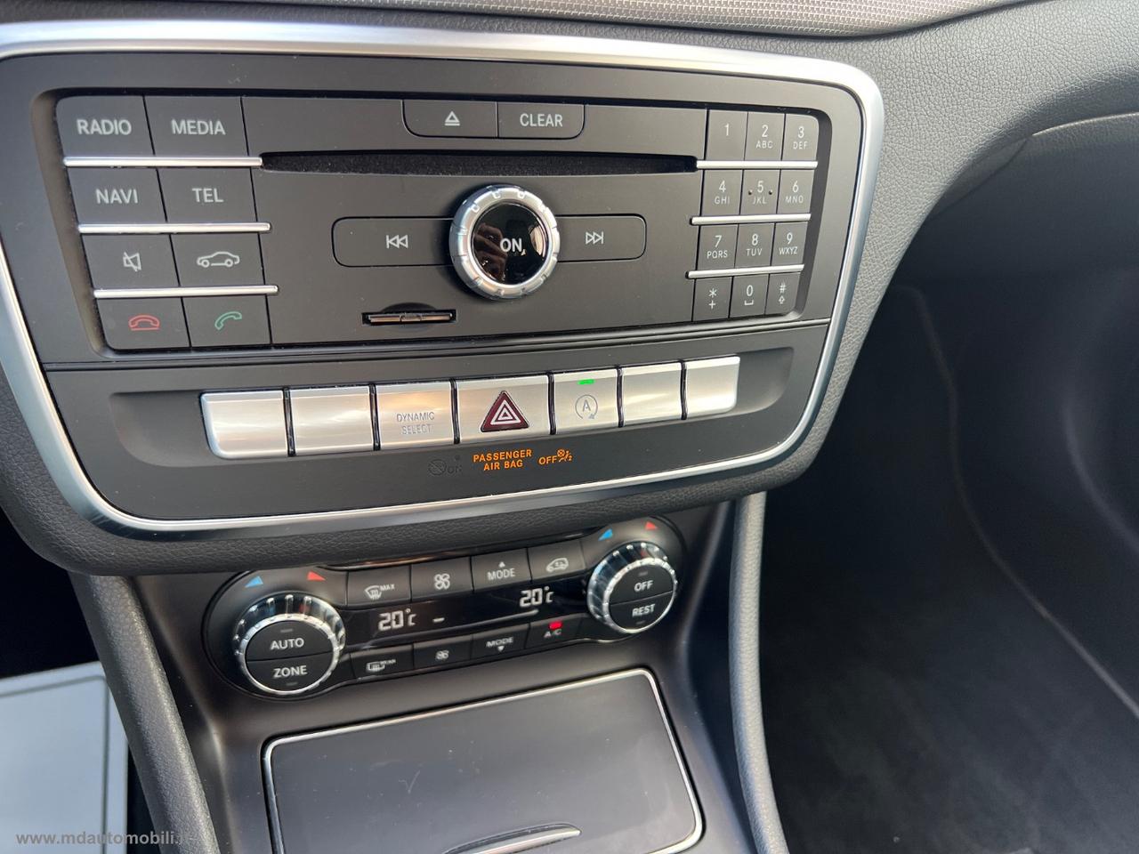 MERCEDES-BENZ GLA 180 Sport AUTOMATICA LED 18