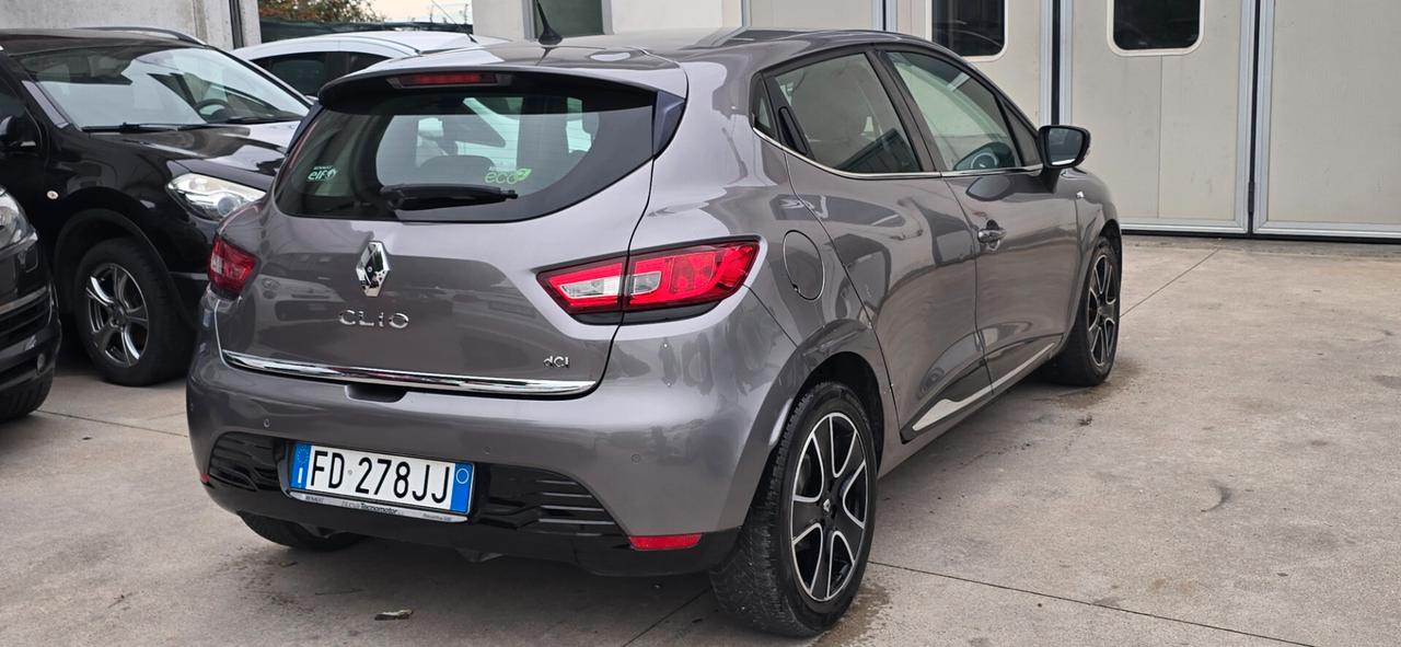 Renault Clio dCi 8V 90CV EDC Start&Stop 5 porte Energy Intens