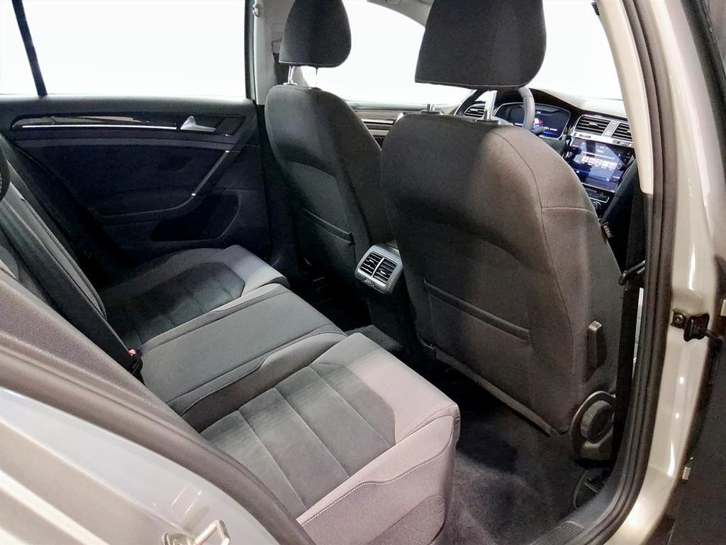 Volkswagen Golf 5p 1.6 tdi Executive 115cv