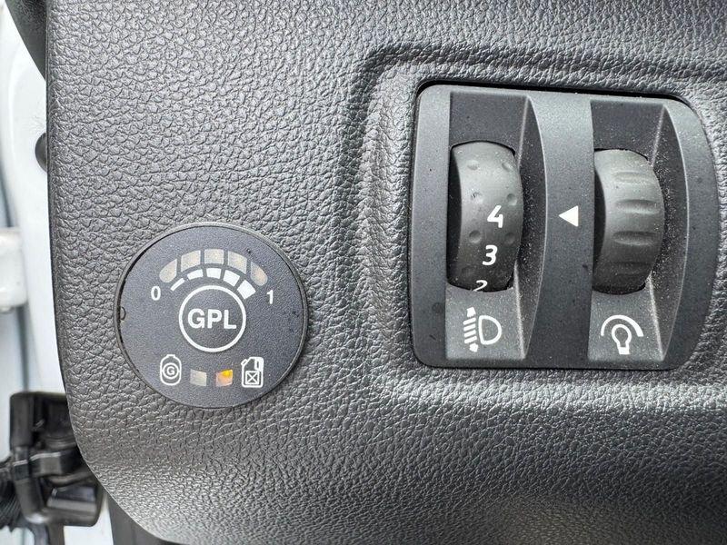 Renault Clio Clio 0.9 tce energy Life Gpl 90cv