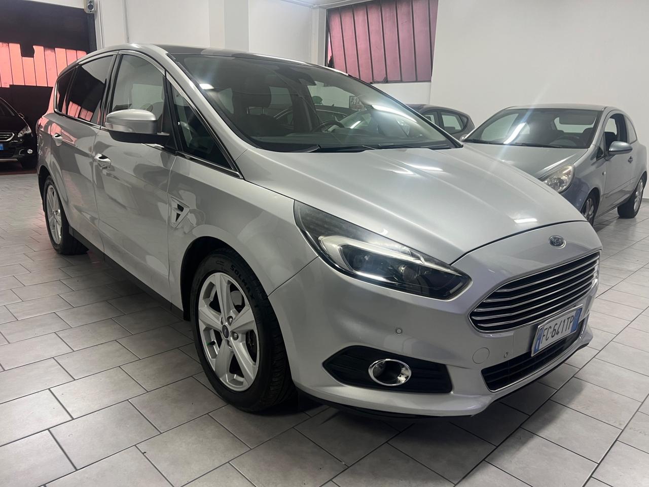 Ford S-Max 2.0 TDCi 180CV SETTE POSTI Powershift Titanium