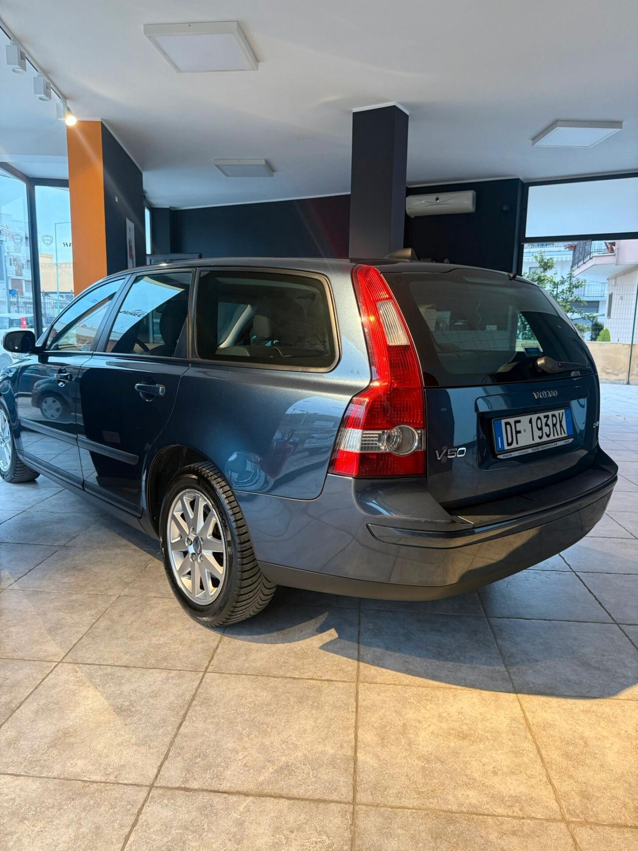 Volvo V50 2.0 D cat Summum