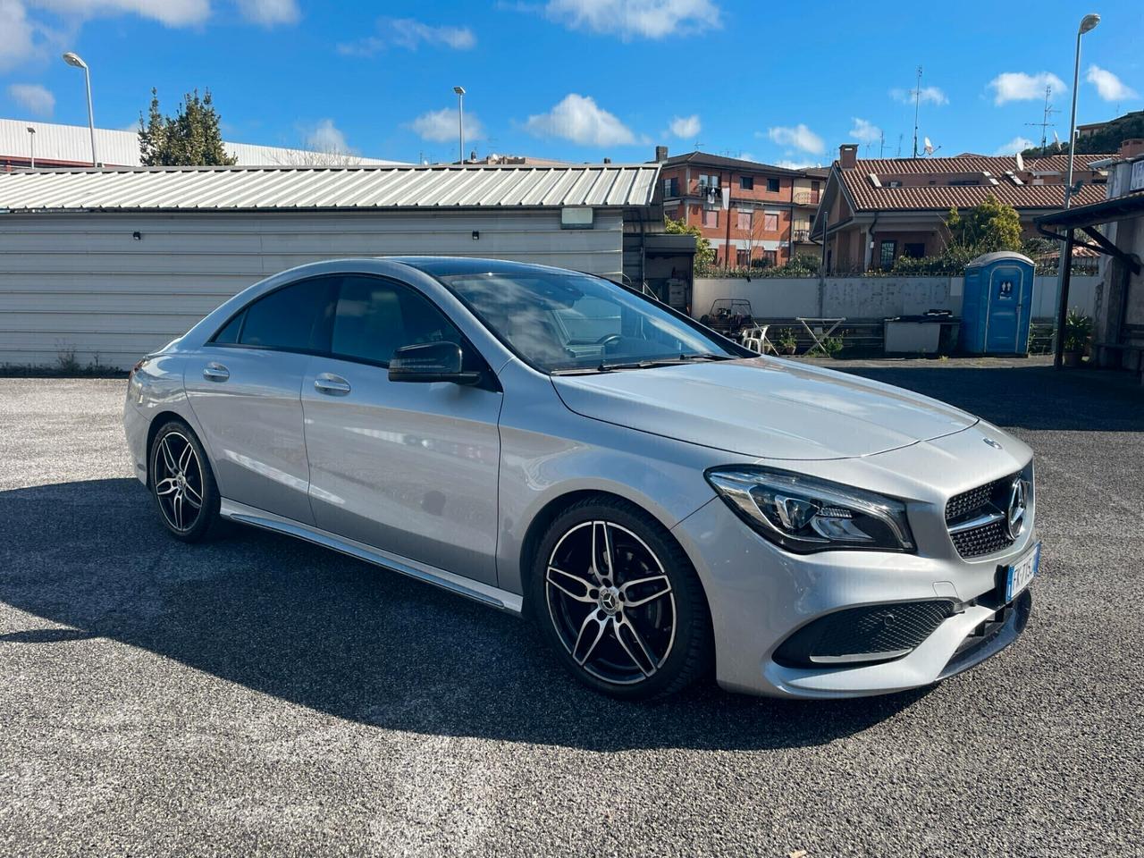 Mercedes-benz CLA 200 CLA 200 PREMIUM AMG LINE GARANZIA CAMBIO NUOVO !
