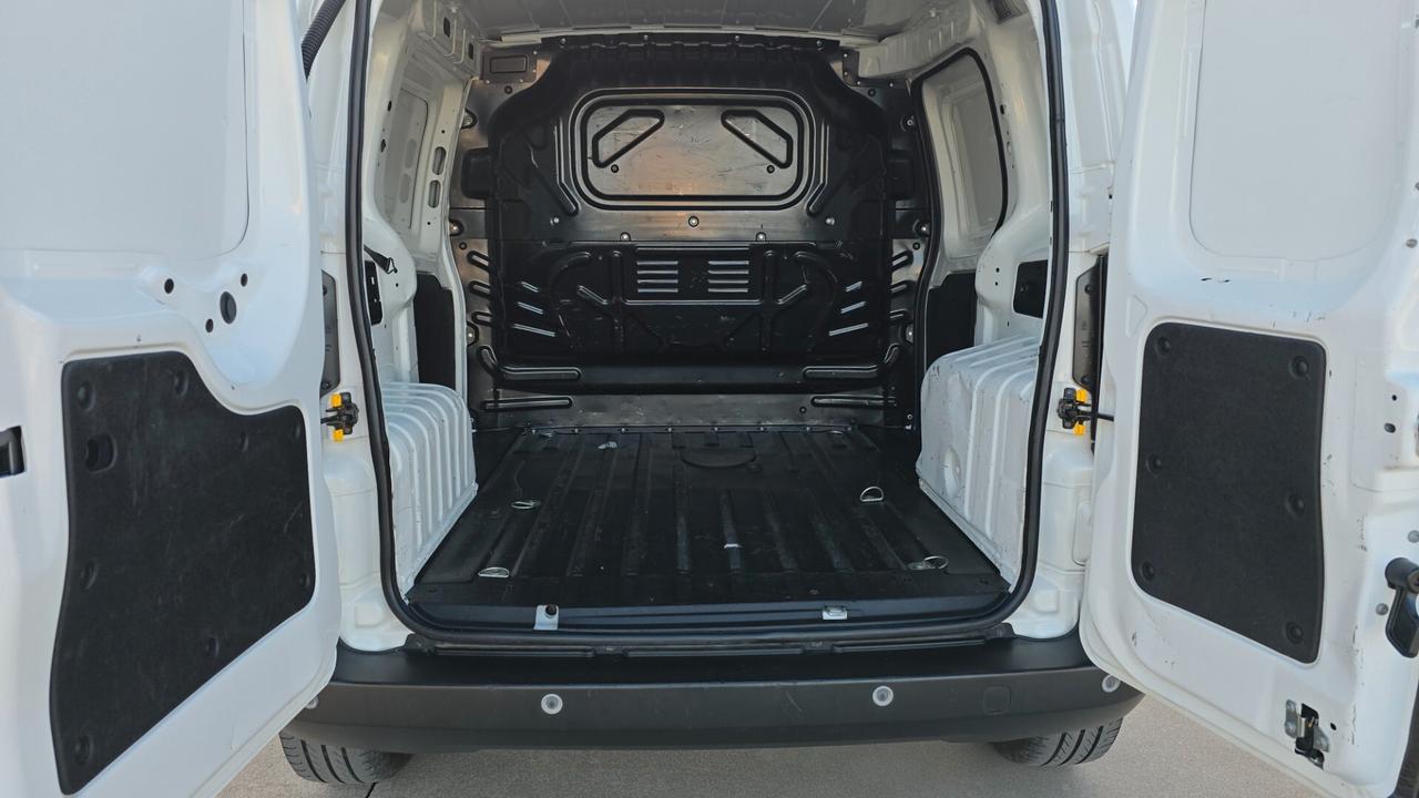 Fiat Fiorino 1.3 MJT 95CV Cargo SX