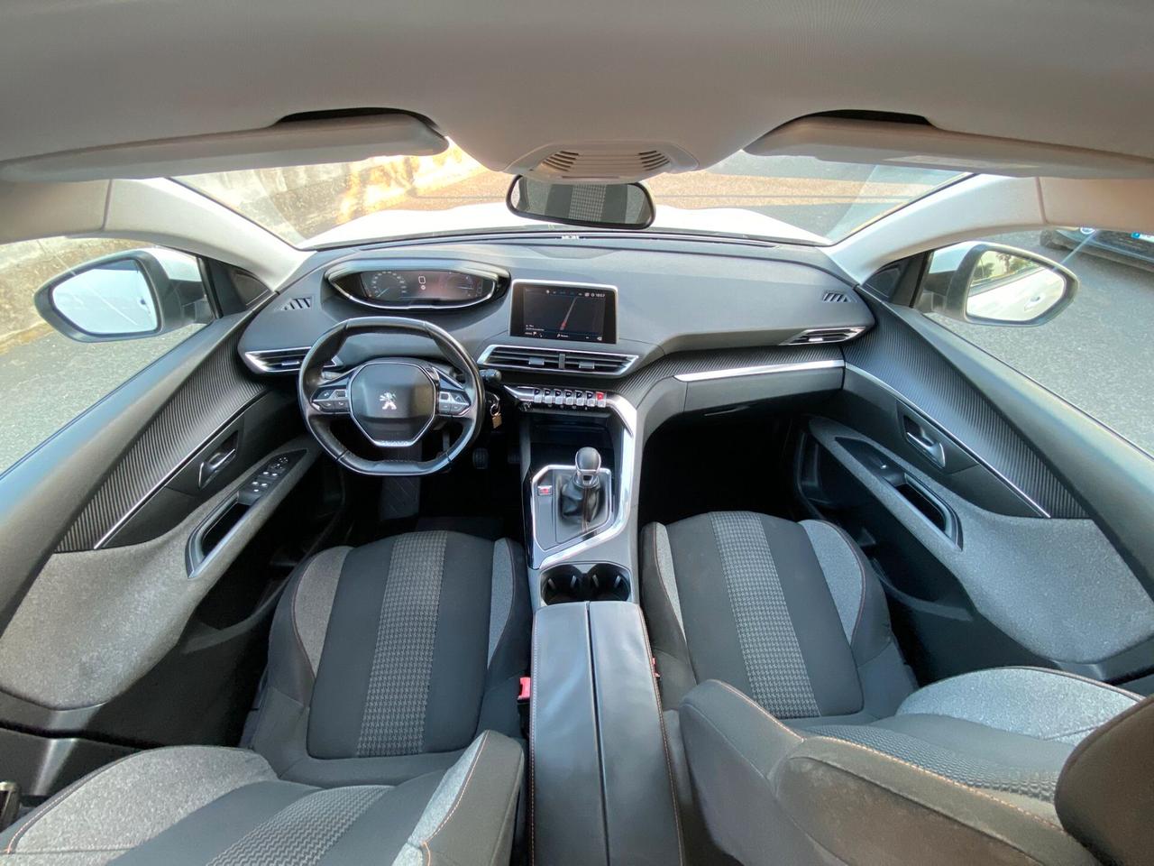 Peugeot 5008 1.6 BlueHDi 120 S&S Business Mix