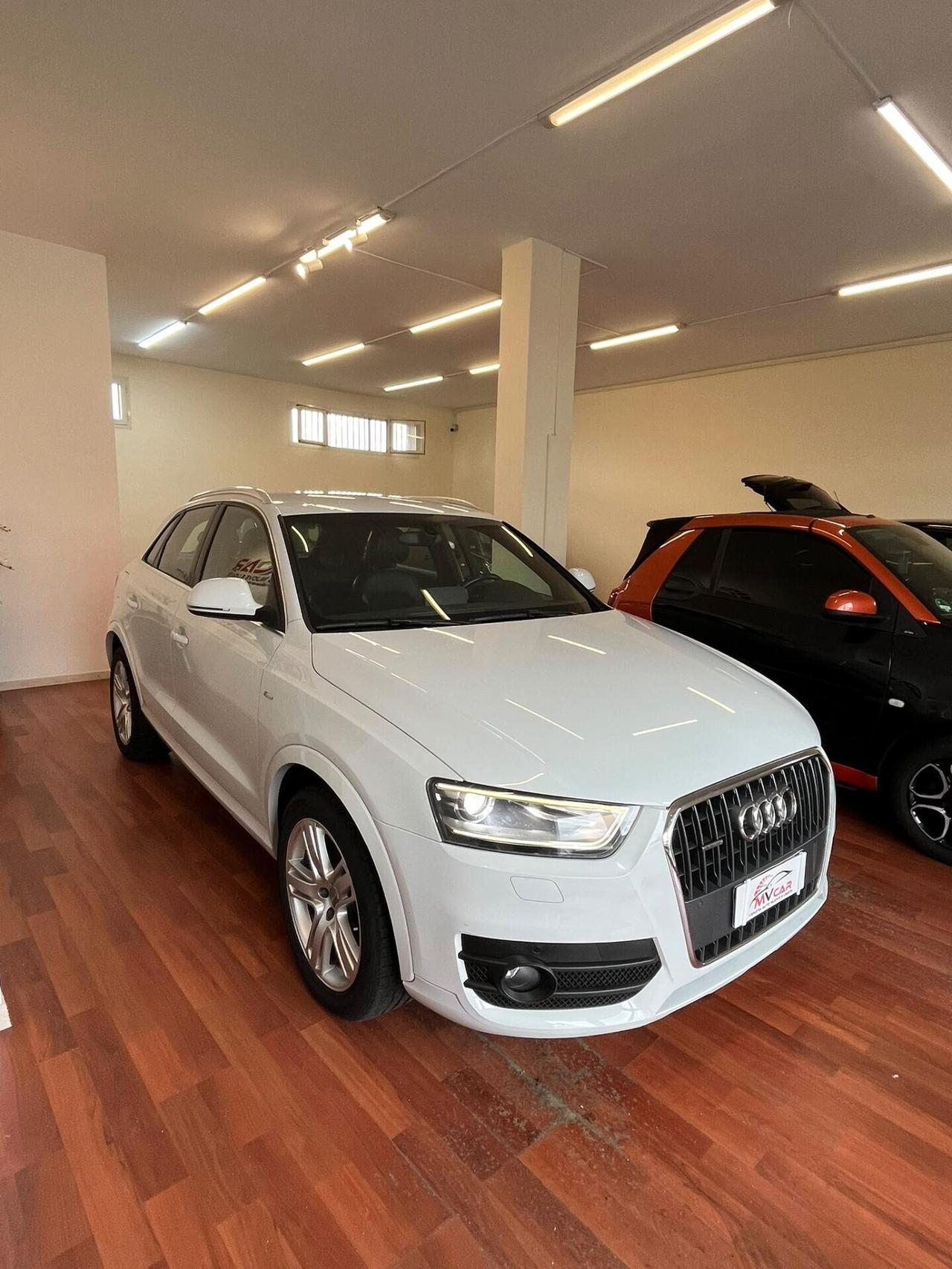 Audi Q3 2.0 TDI 177 CV quattro S tronic Line Edition