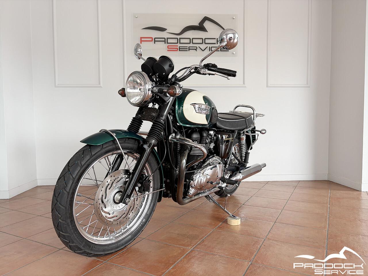 Triumph Bonneville T100 2012 23.120 km Forest green