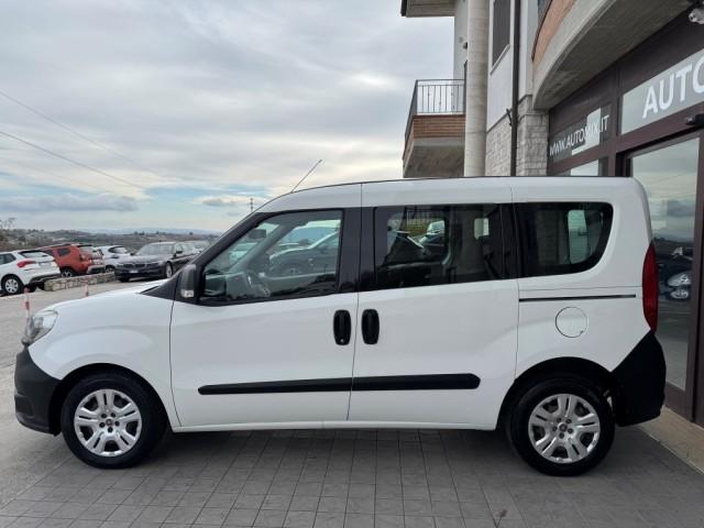 Fiat Dobl? CARGO COMBI 1.3 Mijet 16v 95CV