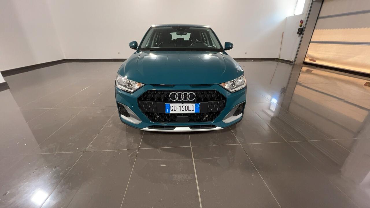 Audi A1 citycarver 30 TFSI S tronic Identity APPLE CAR PLAY NAVI XENON LED CRUISE VIRTUALCOCKPIT