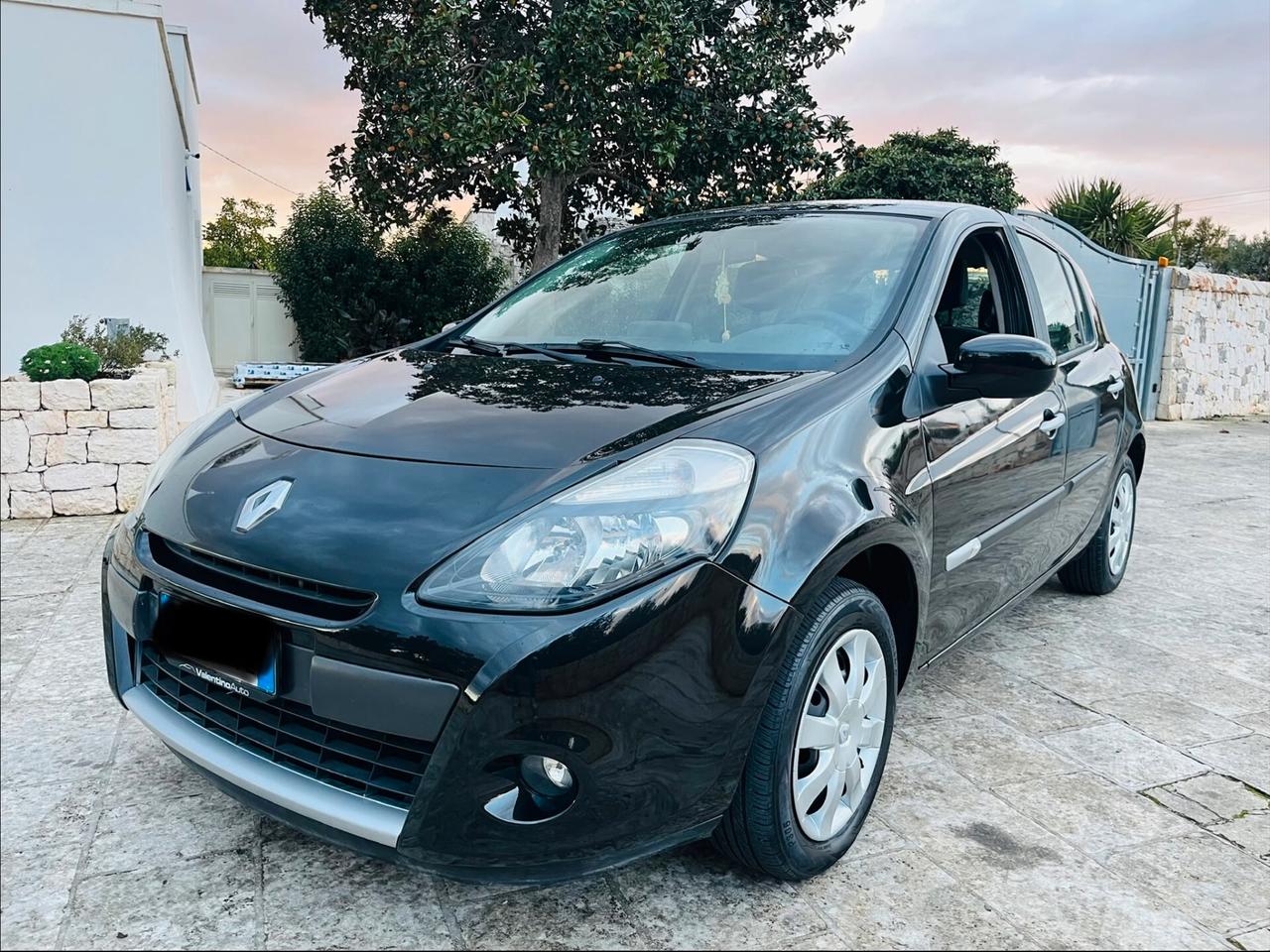 Renault Clio 1.2 - PERFETTA - 2010