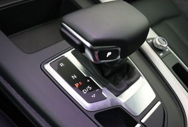 AUDI A4 35 TFSI S tronic S line edition Mild Hybrid