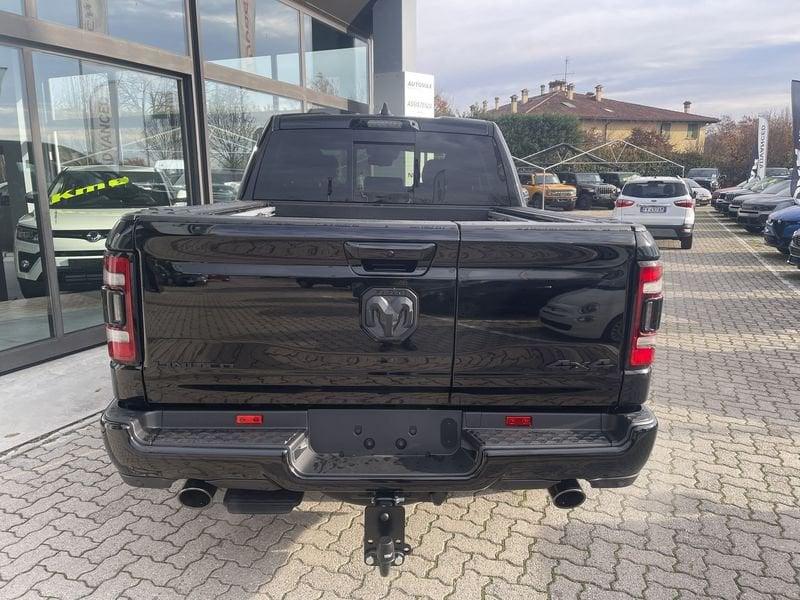 Dodge RAM RAM 1500 MY23 LIMITED BLACK CREW CAB 4X4