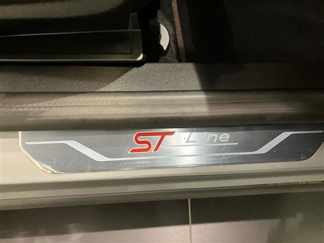 FORD Puma 1.0 EcoBoost Hybrid 125cv ST-Line X Powershif