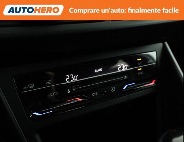 VOLKSWAGEN Taigo 1.0 TSI 110 CV DSG R-Line