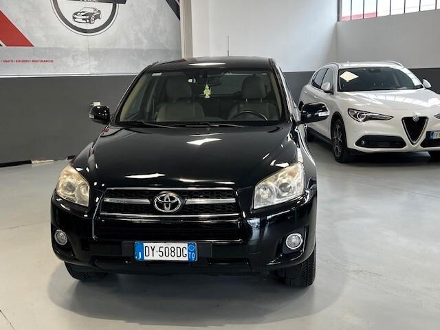 Toyota RAV 4 RAV4 Crossover 2.2 D-4D 150 CV DPF Sol