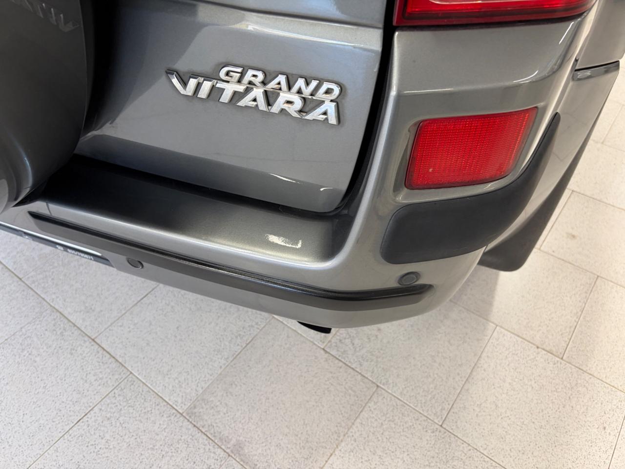 Suzuki Grand Vitara 1.9 DDiS 5 porte Executive 4x4